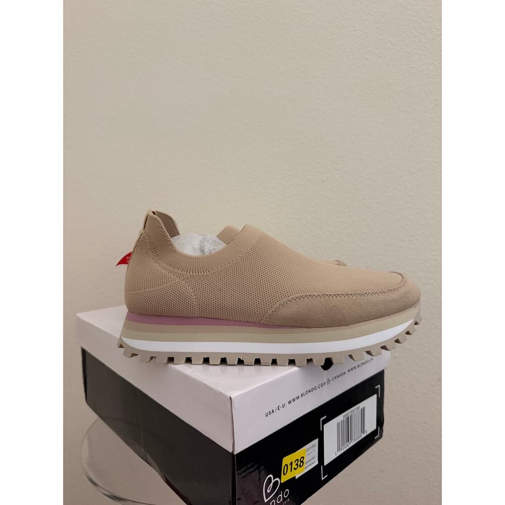 New Blondo Lakelyn Knit Sneaker tan size 8 1/2 - Picture 3 of 4